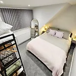 Sea View House - Coastal - Pet Friendly *