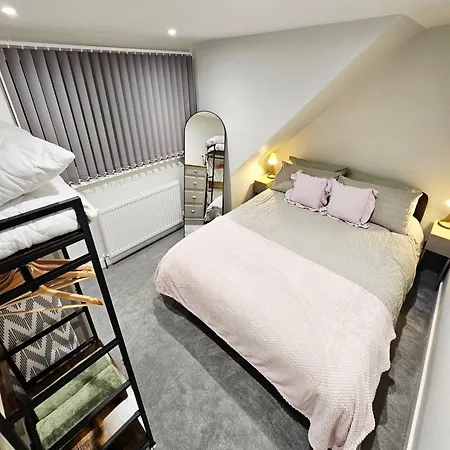 Sea View House - Coastal - Pet Friendly *