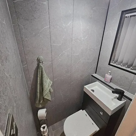 Sea View House - Coastal - Pet Friendly