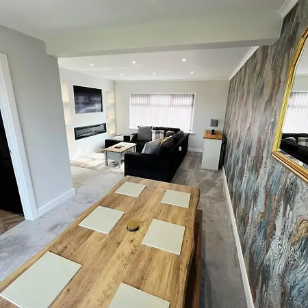 Sea View House - Coastal - Pet Friendly * Marske-by-the-Sea